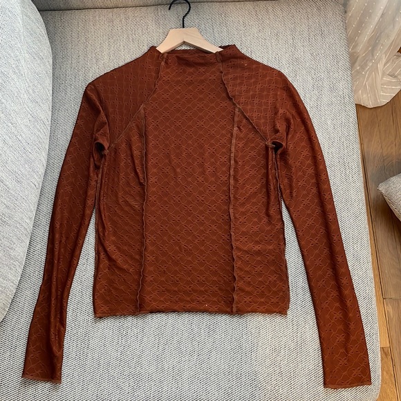 Urban Outfitters Seamed Top - Picture 2 of 7